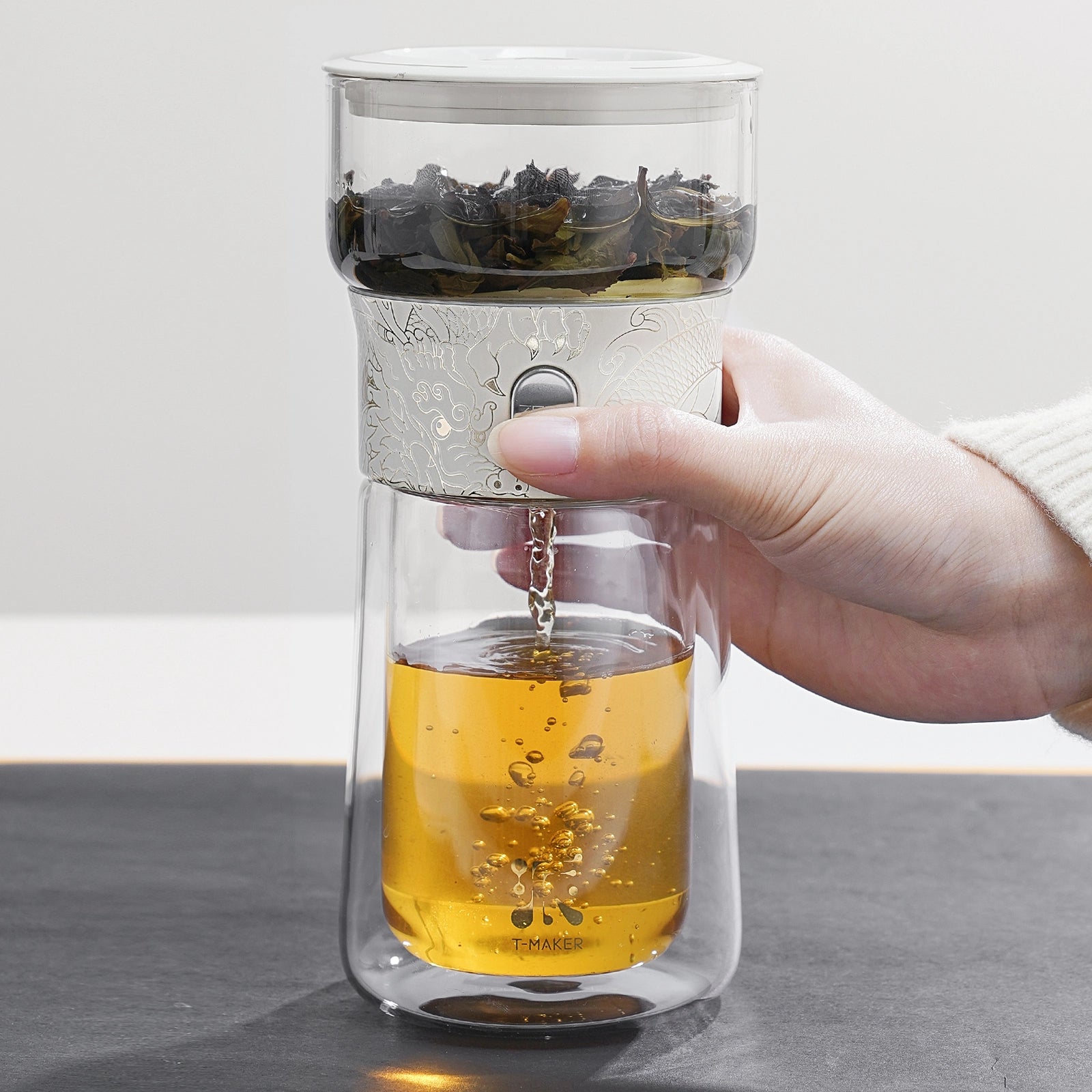 Smart Tea Maker with 9 Oz Tea Cup & Portable Bag White Dragon