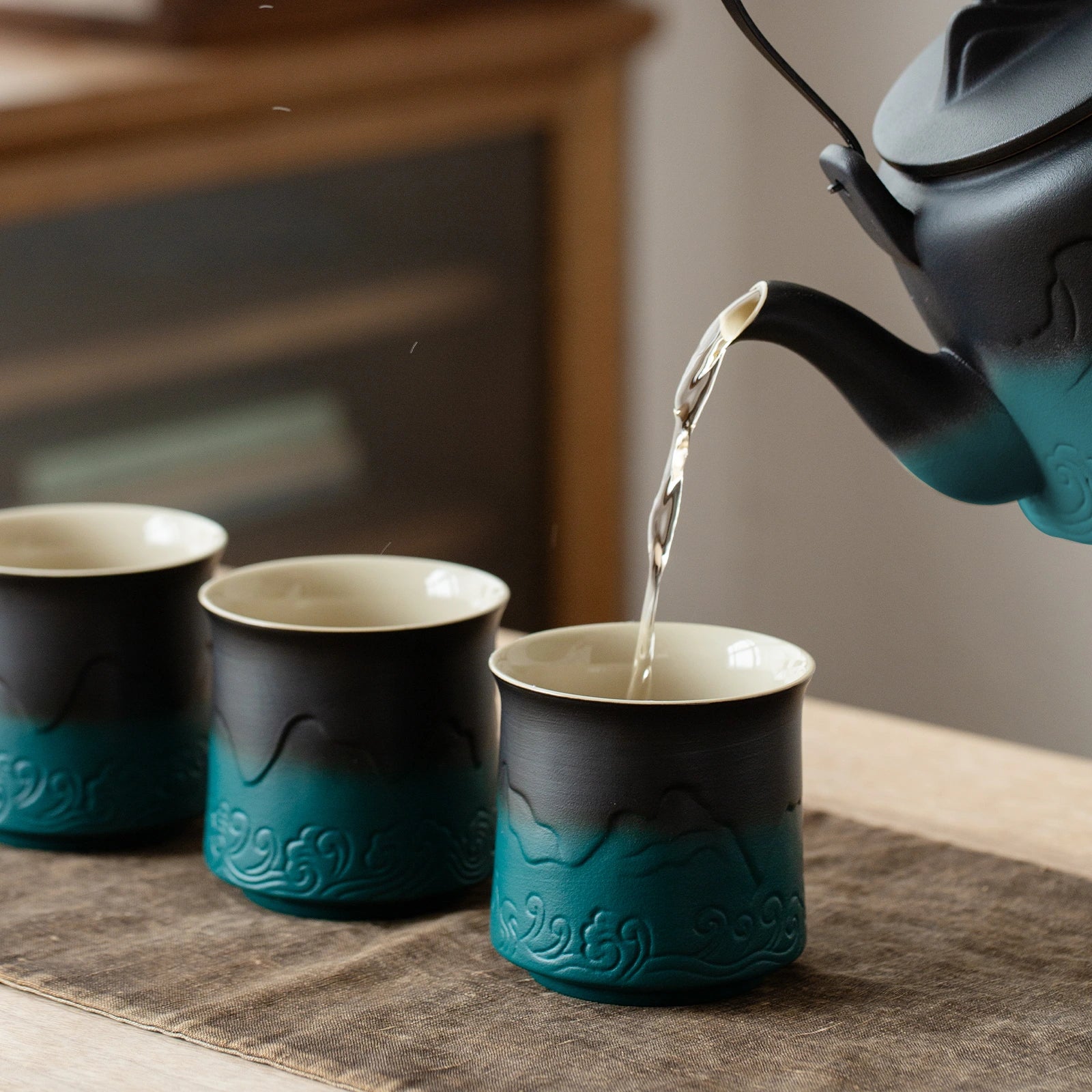 Shanhai Series 8 Oz Japanese Tea Cup Set Black & Green