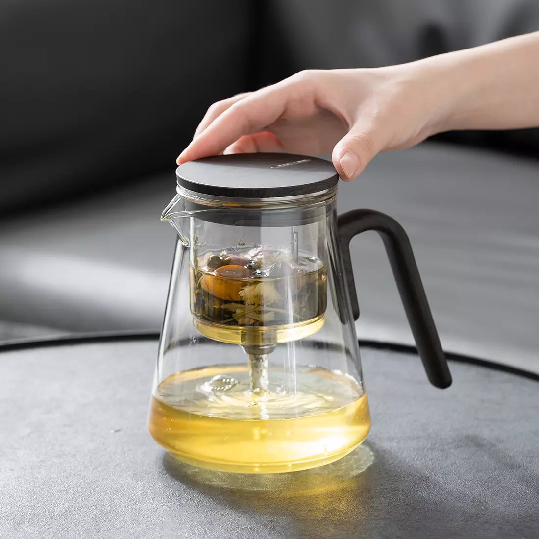 Magnetic Tea Pot 27 Oz with Infuser Wood Handle Black Walnut