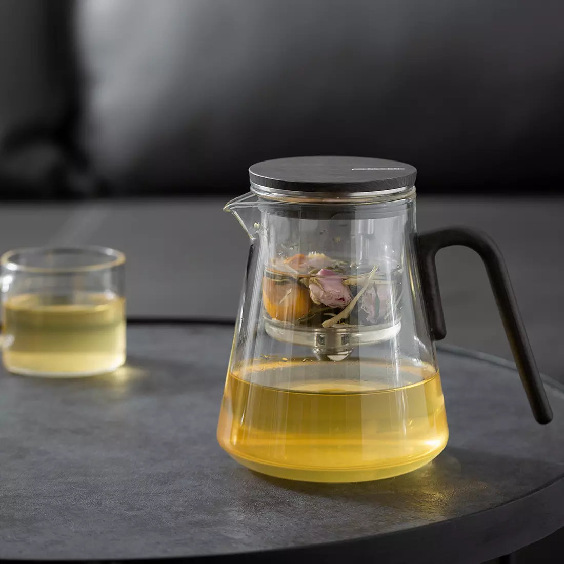 Magnetic Tea Pot 27 Oz with Infuser Wood Handle Black Walnut