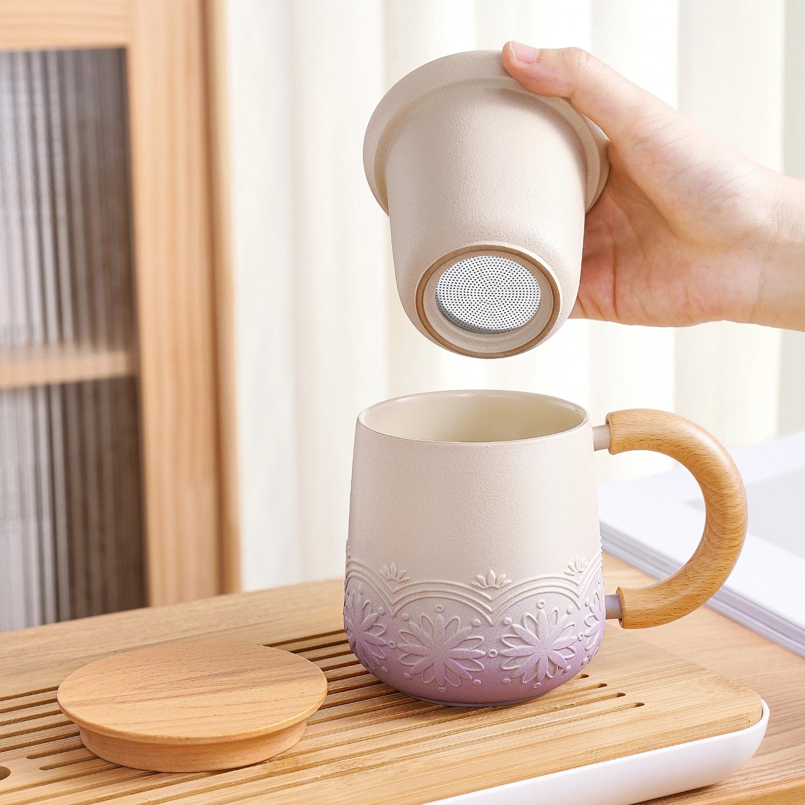 Wooden handle Tea Infuser Mugs 11 Oz Gradient Purple